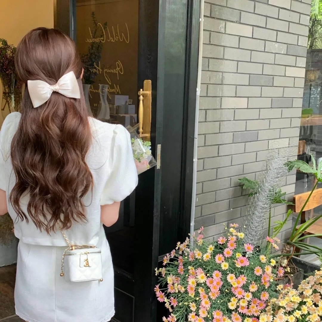 归来已是陌路人